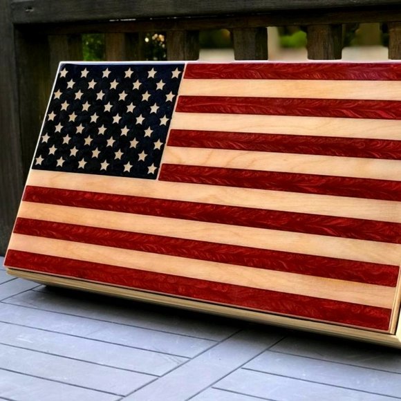 Wall mount concealment US flag caseRFID lock